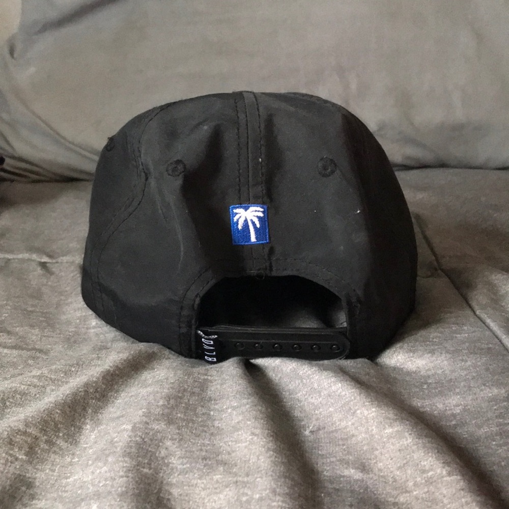 Hat - Picture 3 of 4
